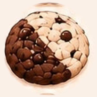 White & Dark Chocolate cookie by Suikerlief